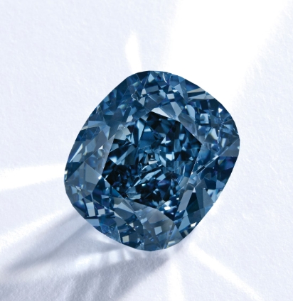 plump blue diamond -